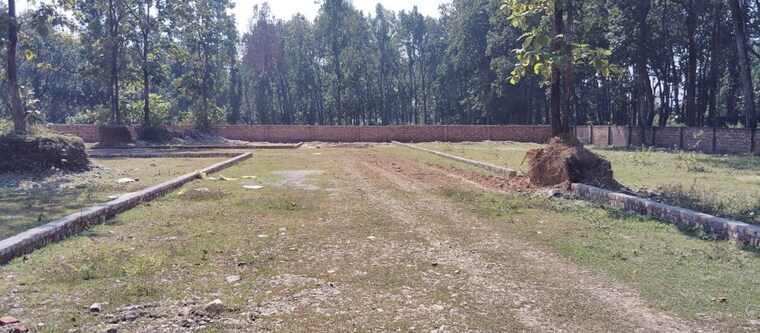 Garden, pondha  130 Sq.Yd. Plot In Pondha Dehradun 10496829