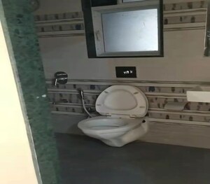 Bathroom in 1 BHK Apartment at Dadar East – for Rent