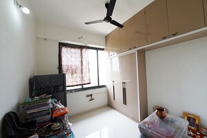 Team Area in 3 BHK Apartment at Vavol – for Sale