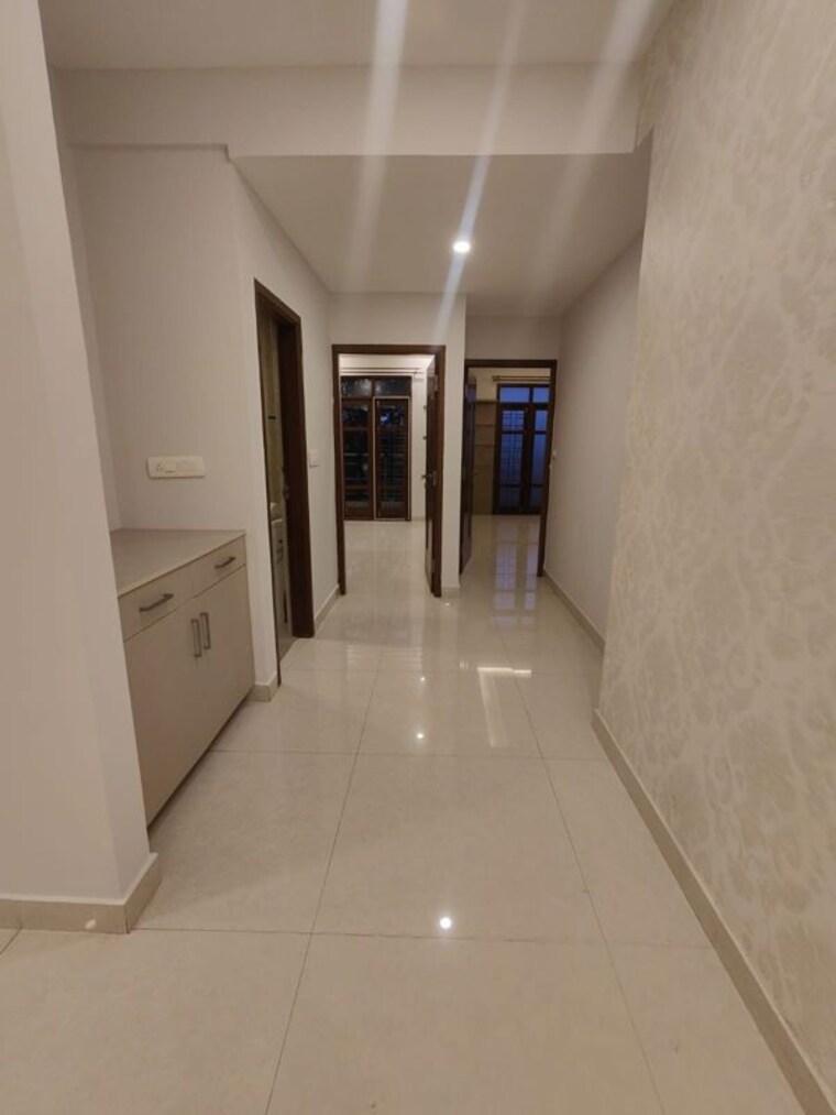 undefined, cooke town 3 Bedroom 1800 Sq.Ft. Apartment In Cooke Town Bangalore 10499364