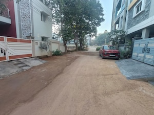   Plot at Nallagandla – for Sale