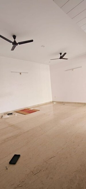 Room in 2 BHK Apartment at Chandra Panorama, Sushant Golf City – for Rent