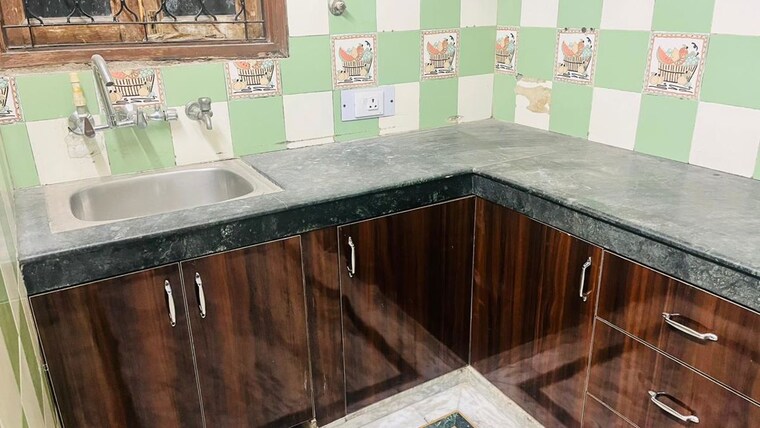 Kitchen, greater kailash i 1 Bedroom 35 Sq.Yd. Builder Floor In Greater Kailash I Delhi 10499365