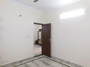 Room in 1 BHK Builder Floor at Greater Kailash I – for Rent