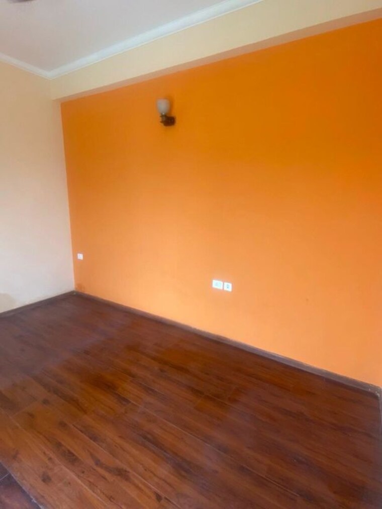 Room, sunshine-helios 3 Bedroom 1700 Sq.Ft. Independent House In Sector 78 Noida 10499391