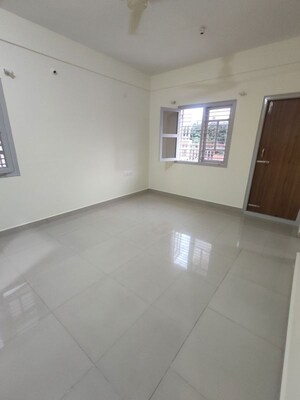 Room in 1 BHK Independent House at Hsr Layout – for Rent