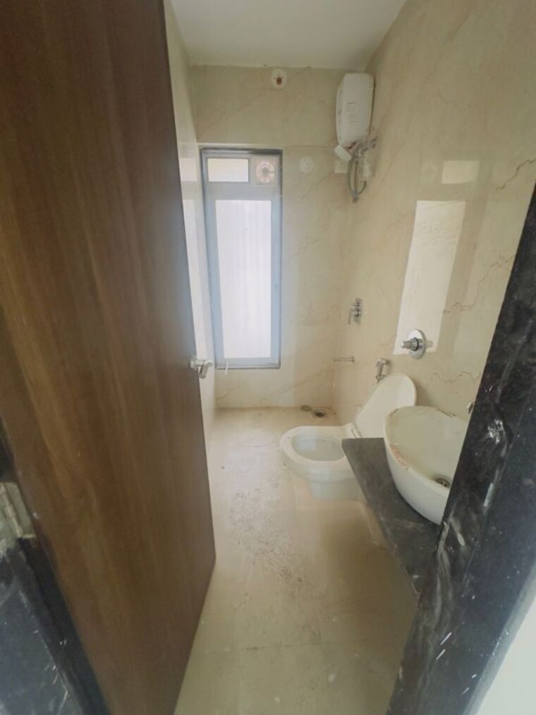 Bathroom, avigna-chs 2 Bedroom 800 Sq.Ft. Apartment In Chembur Mumbai 10499413