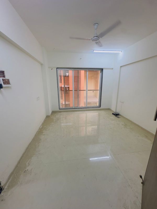 2 BHK 800 Sq.Ft. Apartment in Avigna CHS