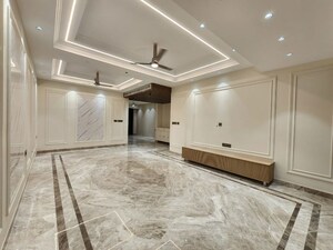 4 BHK Builder Floor For Rent in Dlf Phase ii
