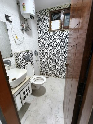 Bathroom in 3 BHK Builder Floor at AJS Heights, Indrapuram – for Rent