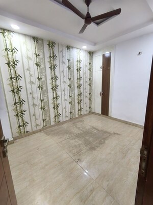 Room in 3 BHK Builder Floor at AJS Heights, Indrapuram – for Rent