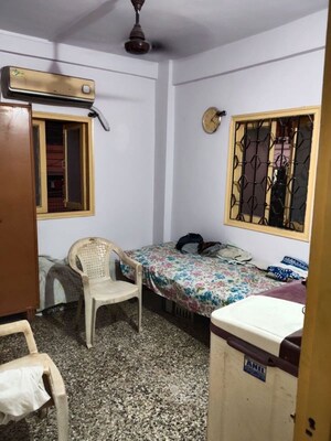 Bedroom in 1 BHK Apartment at Tilak Nagar – for Sale