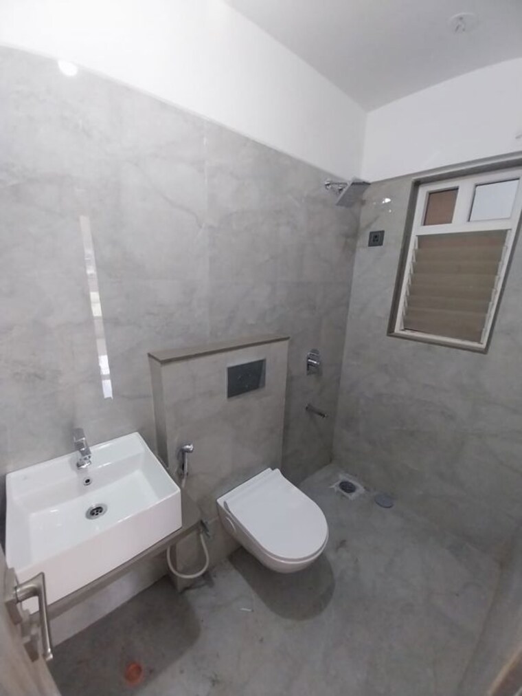 Bathroom, sandesh nagar 2 Bedroom 676 Sq.Ft. Apartment In Sandesh Nagar Mumbai 10499341