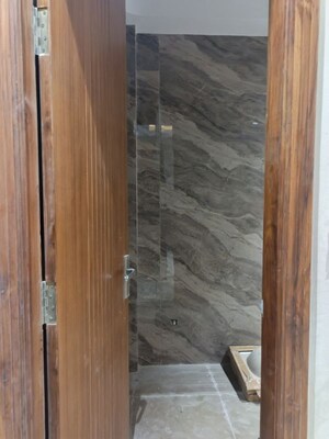Balcony in 4 BHK Builder Floor at Puri Vip Floors, Sector 81 – for Rent