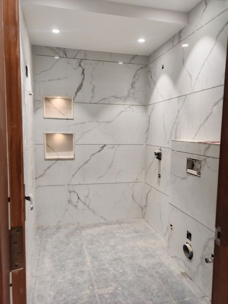 Bathroom, puri-vip-floors 4 Bedroom 300 Sq.Ft. Builder Floor In Sector 81 Faridabad 10499452