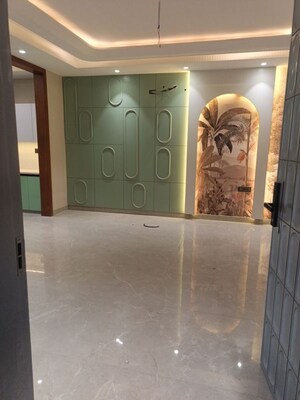 Furnished Amenities in 4 BHK Builder Floor at Puri Vip Floors, Sector 81 – for Rent
