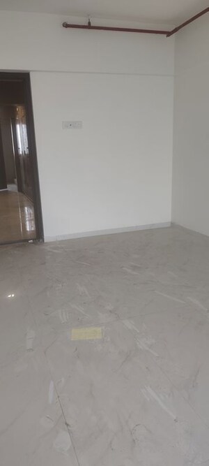 Room in 1 BHK Apartment at Anant Metropolis Insignia Towers, Kasarvadavali – for Rent