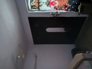 Bedroom in 2 BHK Apartment at Vasundhara Sector 4 – for Sale