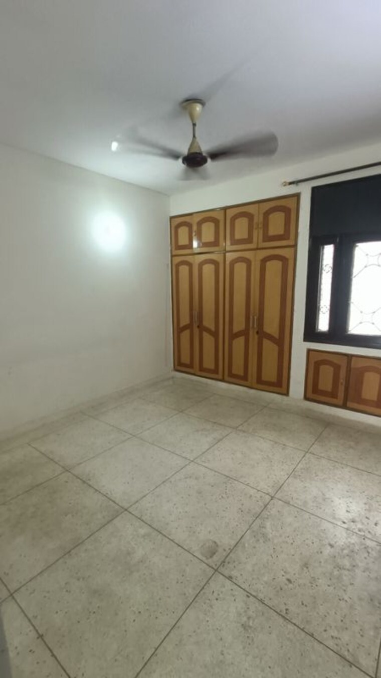 Room, dwarka 3 Bedroom 1600 Sq.Ft. Apartment In Dwarka Delhi 10499486
