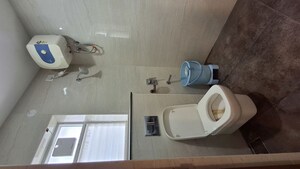 Bathroom in 5 BHK Villa at Keerthi Westwinds, Narsingi – for Rent