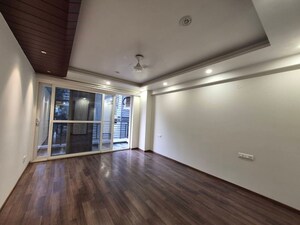 Room in 3 BHK Builder Floor at Saket – for Sale