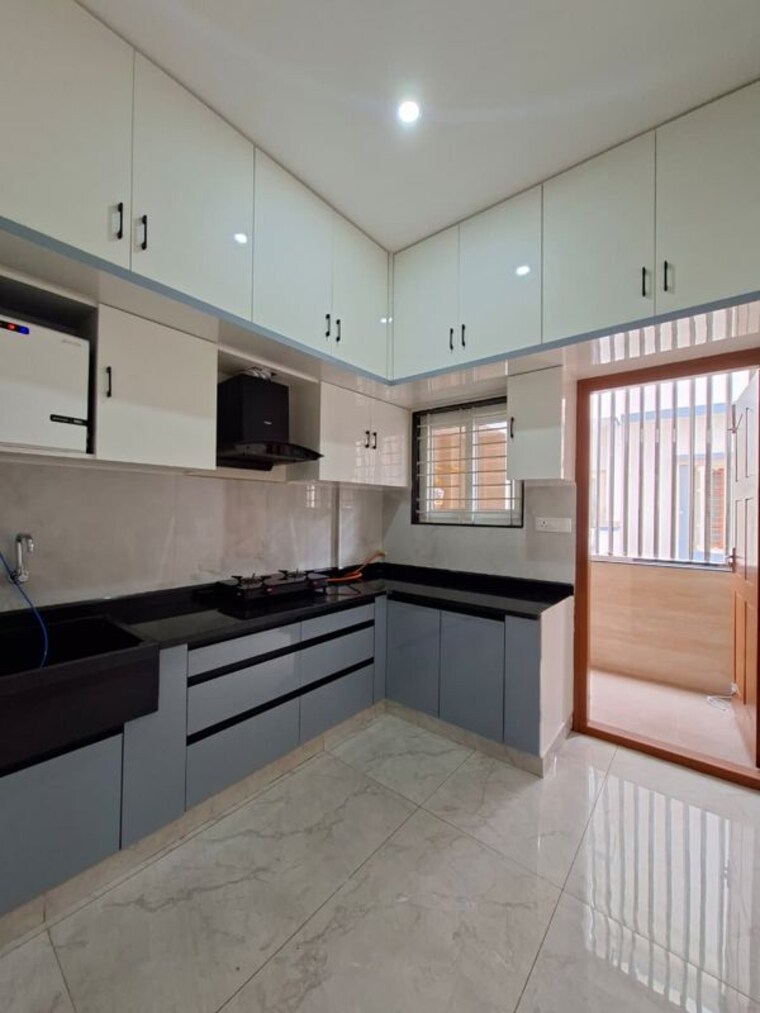 Kitchen, hsr layout sector 2 2 Bedroom 1100 Sq.Ft. Builder Floor In Hsr Layout Sector 2 Bangalore 10499504