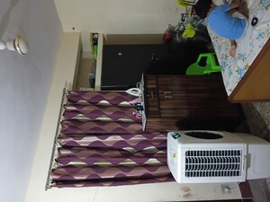 Bedroom in 2 BHK Apartment at Vasundhara Sector 4 – for Sale