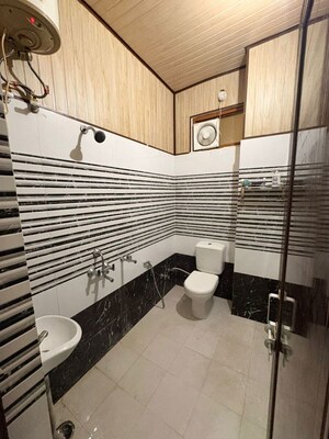 Kitchen in 2 BHK Builder Floor at Vikalp Khand – for Rent