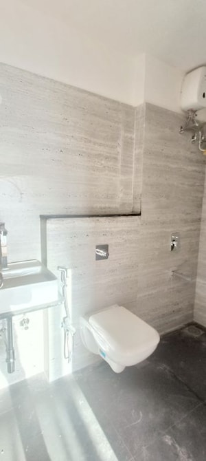 Bathroom in 2 BHK Apartment at Kaveri Heritage, Borivali West – for Sale