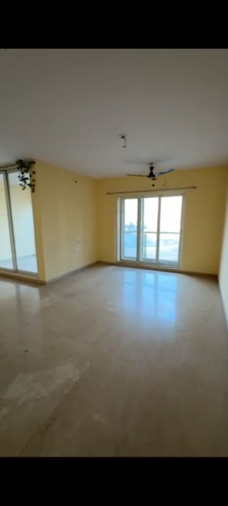 Room, dosti-imperia-phase-i 3 Bedroom 1515 Sq.Ft. Apartment In Ghodbunder Road Thane 10499553
