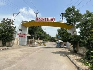  Plot For Sale in Devguradia