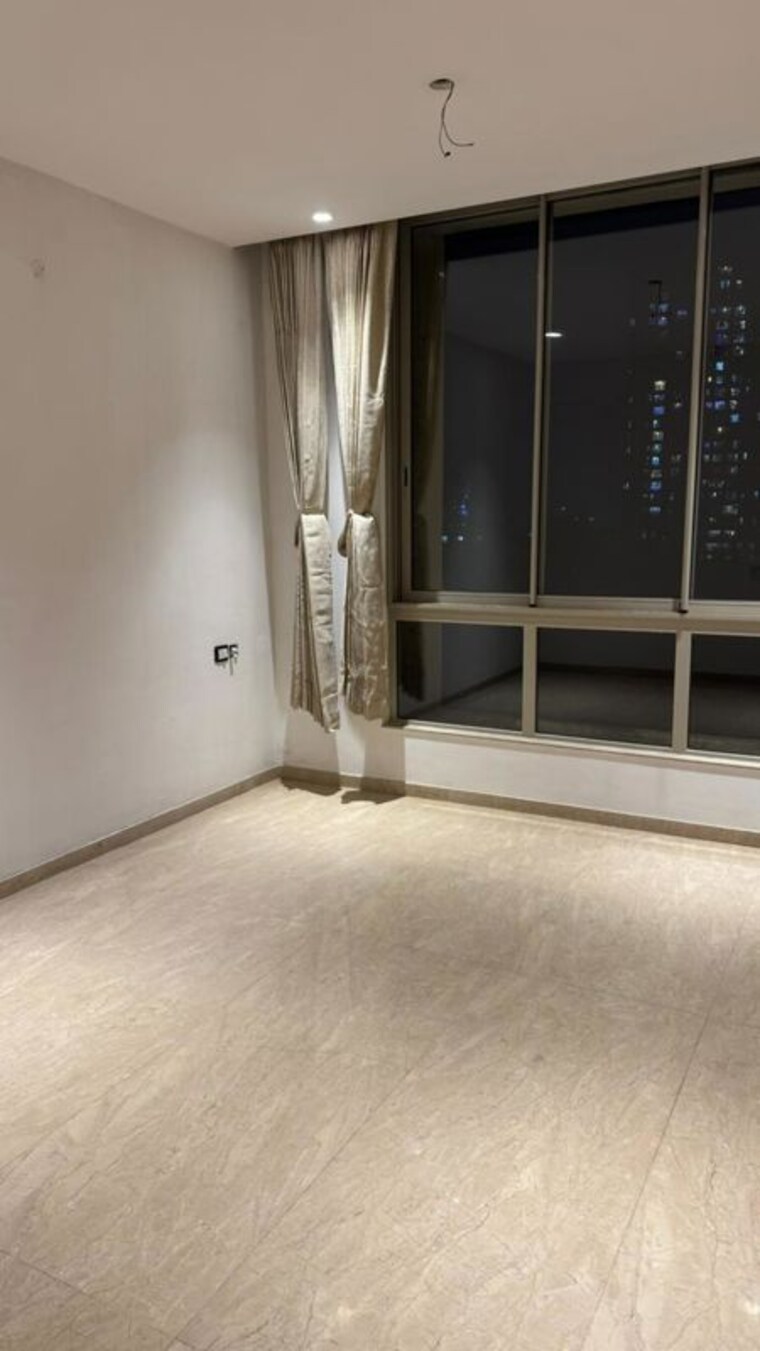 Room, one-hiranandani-park 4 Bedroom 2622 Sq.Ft. Apartment In Ghodbunder Road Thane 10499547
