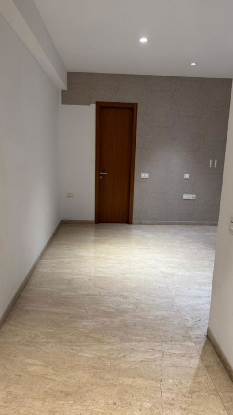 Room, one-hiranandani-park 4 Bedroom 2622 Sq.Ft. Apartment In Ghodbunder Road Thane 10499547
