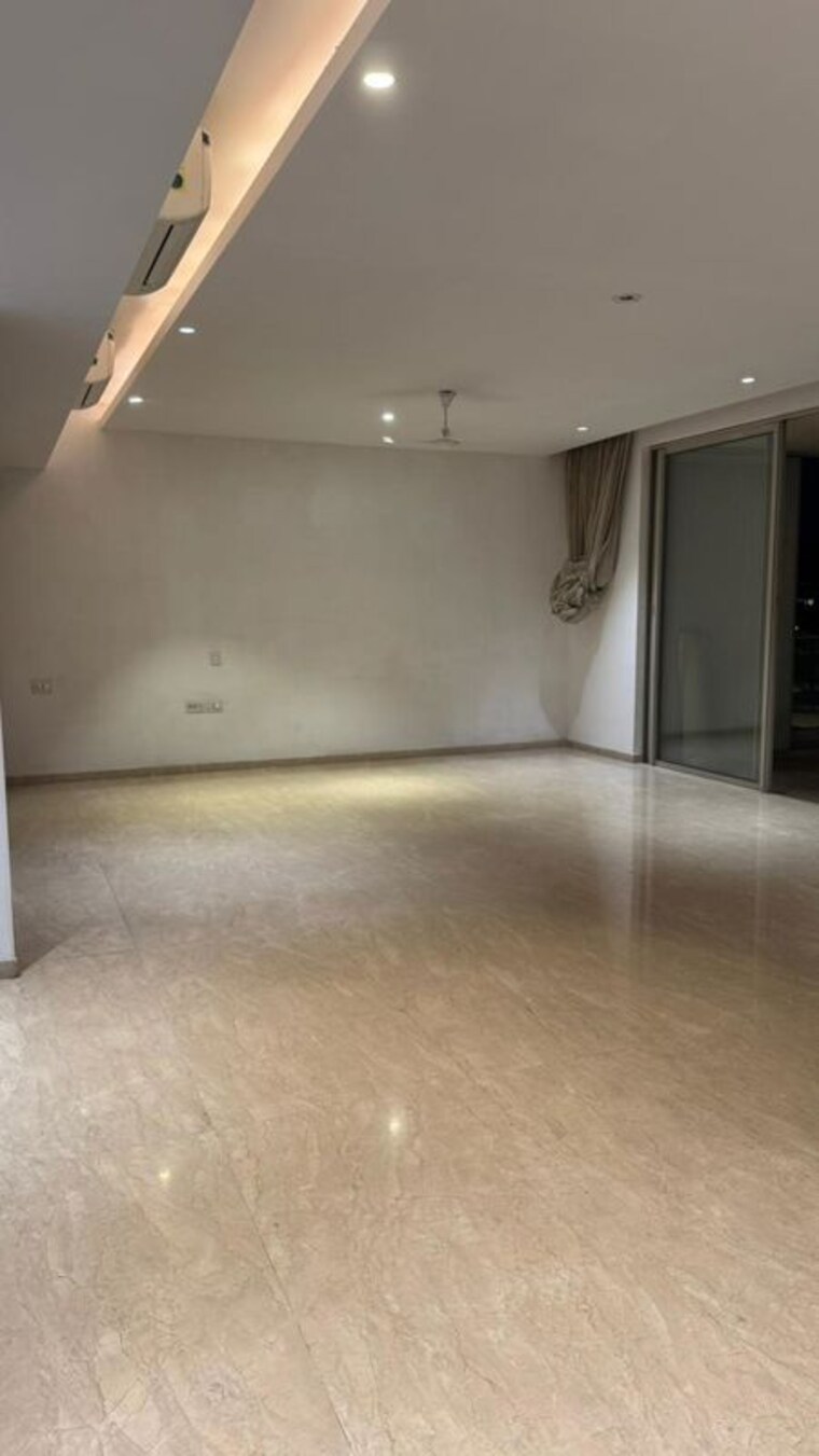 Room, one-hiranandani-park 4 Bedroom 2622 Sq.Ft. Apartment In Ghodbunder Road Thane 10499547