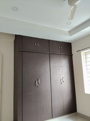 Furnished Amenities in 3 BHK Apartment at Madhapur – for Sale
