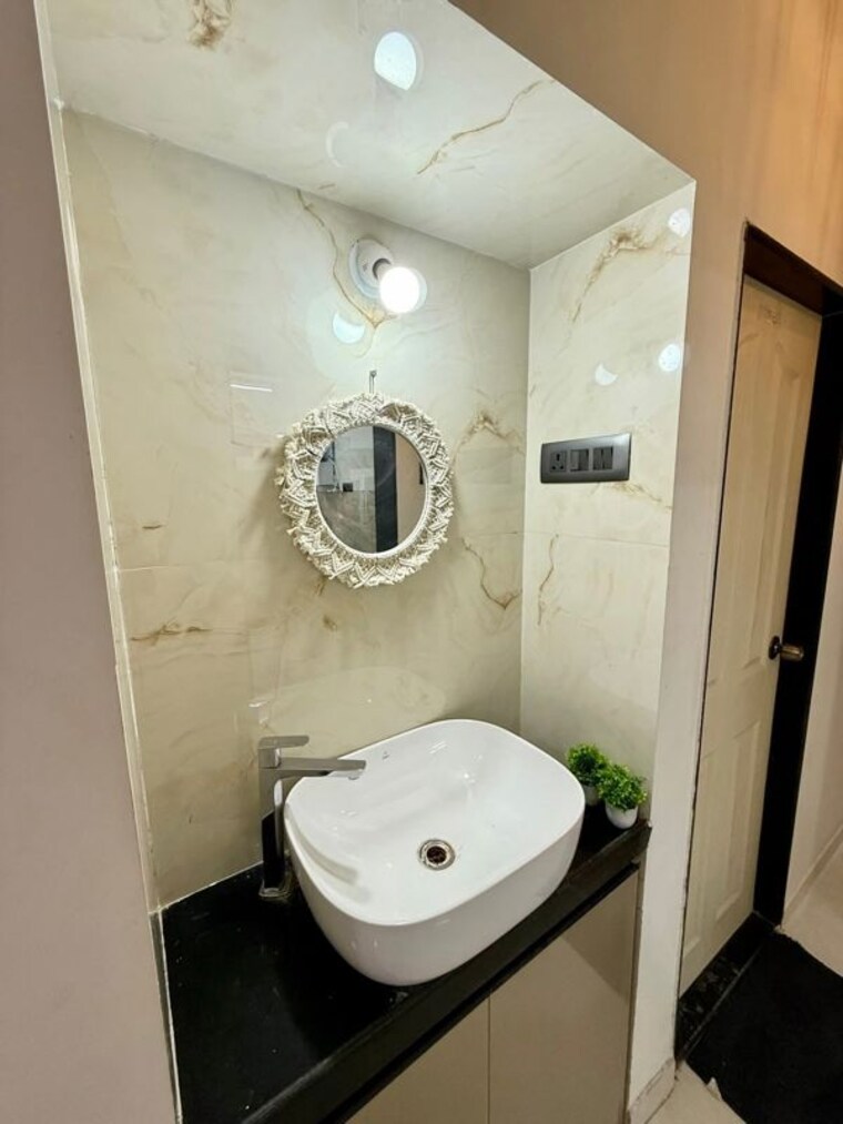 Bathroom, gym-view 3 Bedroom 1200 Sq.Ft. Apartment In Khar West Mumbai 10499598