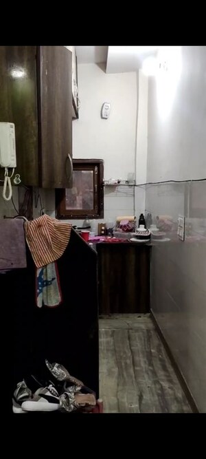 1 BHK Builder Floor For Rent in Rohini Sector 7