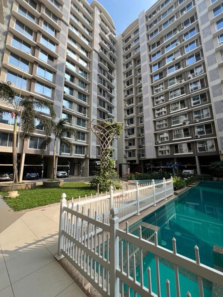 Exterior View, kabra-centroid-a 2 Bedroom 1000 Sq.Ft. Apartment In Santacruz East Mumbai 10499634