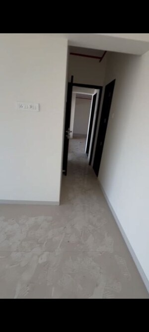 Room in 2 BHK Apartment at Ayodhya Saffron, Kurla – for Rent