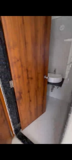 Furnished Amenities in 2 BHK Apartment at Deraiya Classico, Kurla East – for Rent