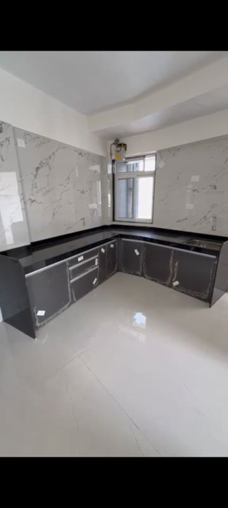 Kitchen, deraiya-classico 2 Bedroom 550 Sq.Ft. Apartment In Kurla East Mumbai 10499661