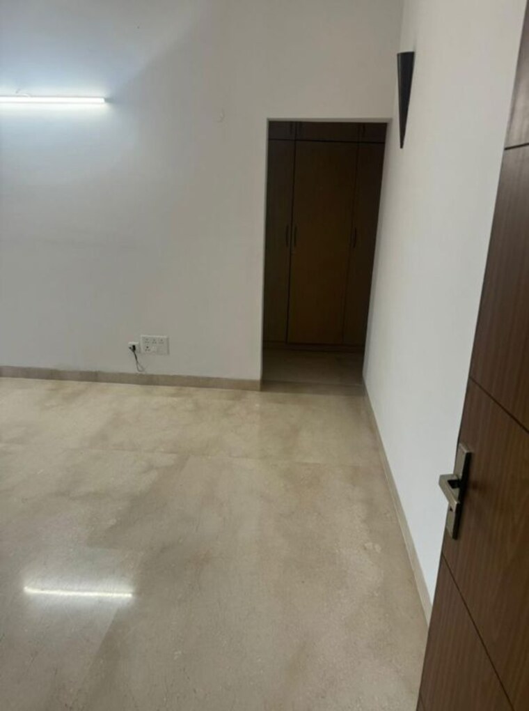 Room, puri-aanandvilas 4 Bedroom 3075 Sq.Ft. Apartment In Sector 81 Faridabad 10499686