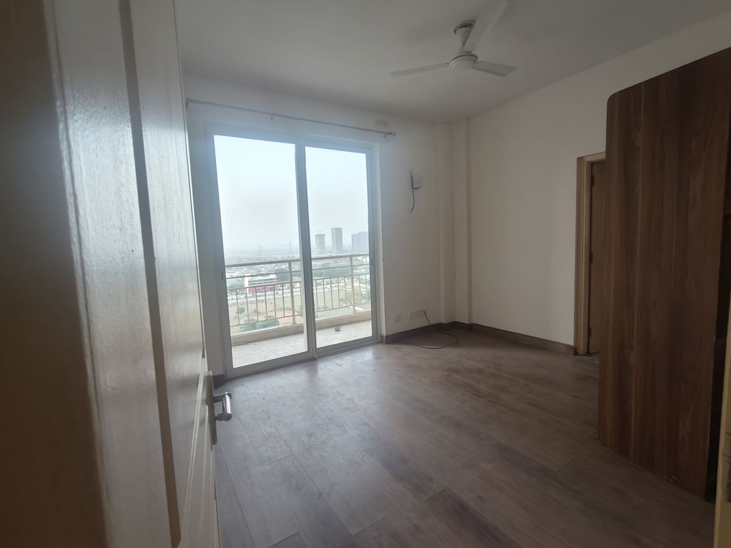 2 BHK 1270 Sq.Ft. Apartment in Alphacorp Gurgaon One 84