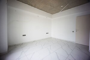 Room in 5 BHK Penthouse at Shilaj – for Sale