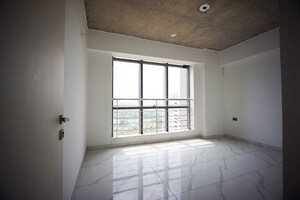 Room in 5 BHK Penthouse at Shilaj – for Sale