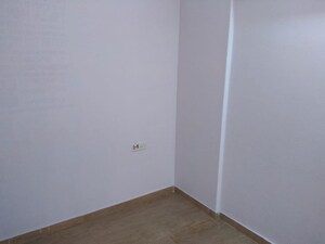Room in 2 BHK Apartment at GK Rose Icon, Pimple Saudagar – for Rent