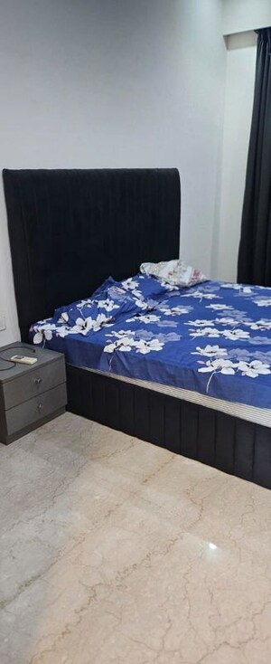 Bedroom in 4 BHK Apartment at Windsor Grande Residences, Andheri West – for Rent