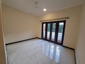 Room in 3 BHK Builder Floor at Hrbr Layout – for Rent