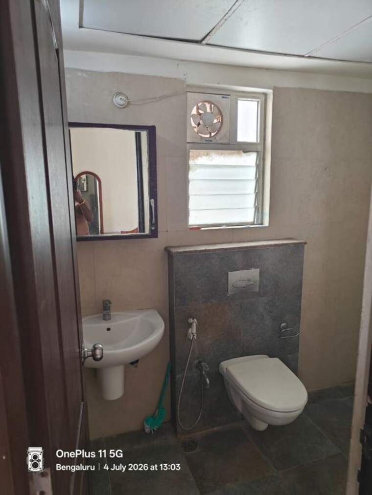 Bathroom, mahindra-ashvita 3 Bedroom 1783 Sq.Ft. Apartment In Kukatpally Hyderabad 10499797