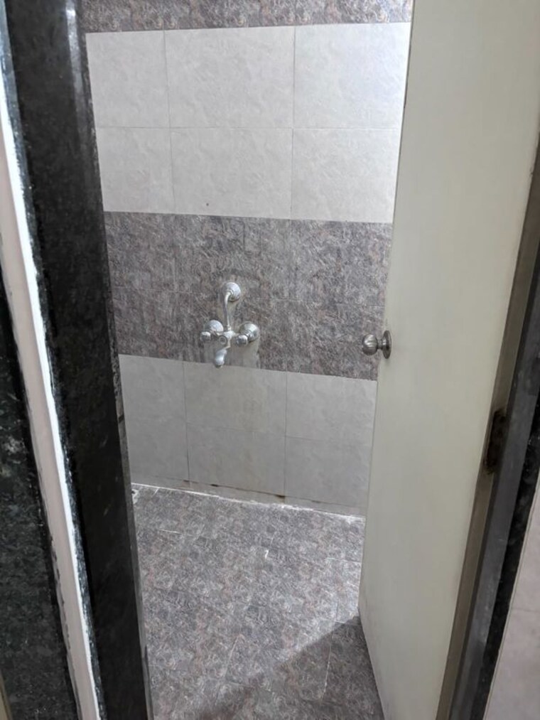 Bathroom, arg-krishnas-blessings 1 Bedroom 640 Sq.Ft. Apartment In Manjari Pune 10499850